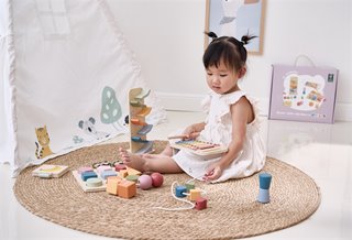 PolarB® Grow-with-Me Play & Learn Box – Colour Crafters